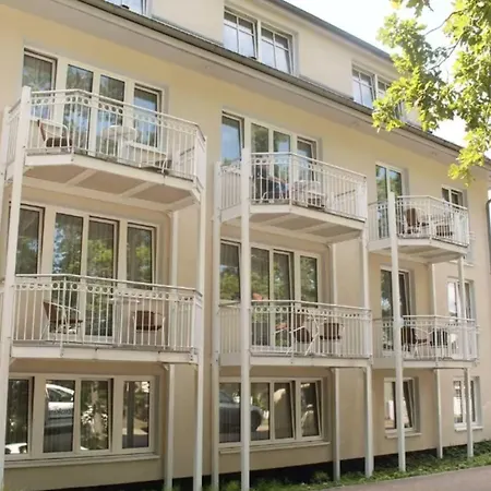 R&R Strandhotel Baabe-2